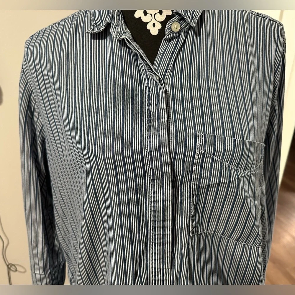 GAP pinstripe long-sleeve button-down shirt dress - Picture 2 of 11